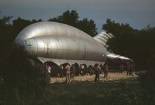 Marine Corps barrage balloon, Parris Island, S.C., 1942. Creator: Alfred T Palmer