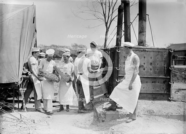 Marine Corps, U.S.N. School of Baking, 1917. Creator: Harris & Ewing.