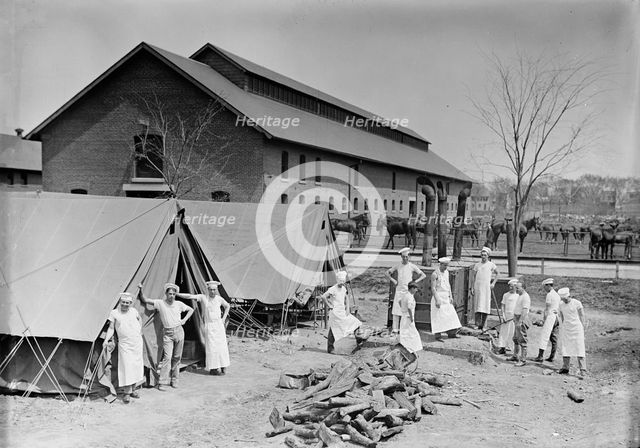 Marine Corps, U.S.N. School of Baking, 1917. Creator: Harris & Ewing.