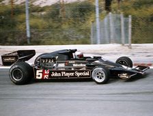 Mario Andretti racing a JPS Lotus-Cosworth 78, Spanish Grand Prix, Jarama, Spain, 1977
