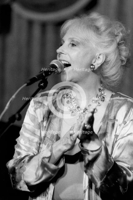 Marion Montgomery, Pizza on The Park, Hyde Park, London, 1999. Creator: Brian Foskett.