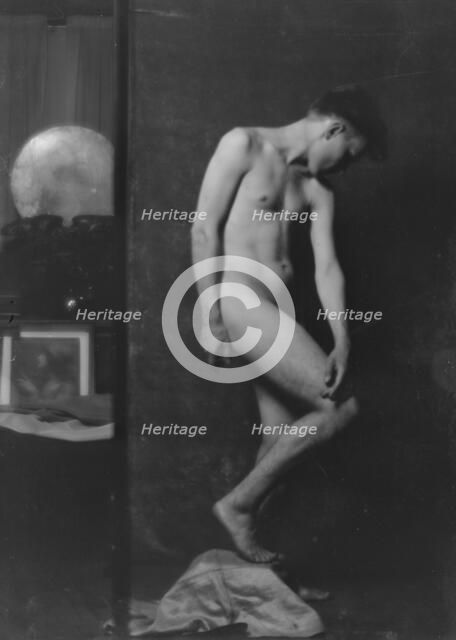 Marion Morgan dancer, portrait photograph, between 1914 and 1927. Creator: Arnold Genthe.