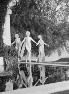 Marion Morgan dancers, between 1914 and 1927. Creator: Arnold Genthe