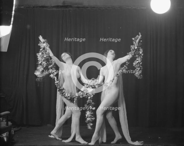 Marion Morgan dancers, between 1914 and 1927. Creator: Arnold Genthe.