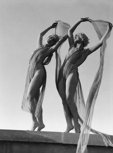 Marion Morgan dancers, between 1914 and 1927. Creator: Arnold Genthe