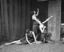 Marion Morgan dancers, between 1914 and 1927. Creator: Arnold Genthe