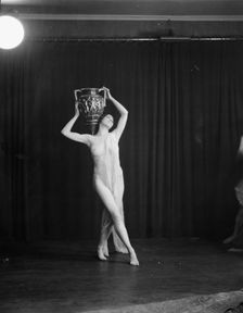 Marion Morgan dancers, between 1914 and 1927. Creator: Arnold Genthe