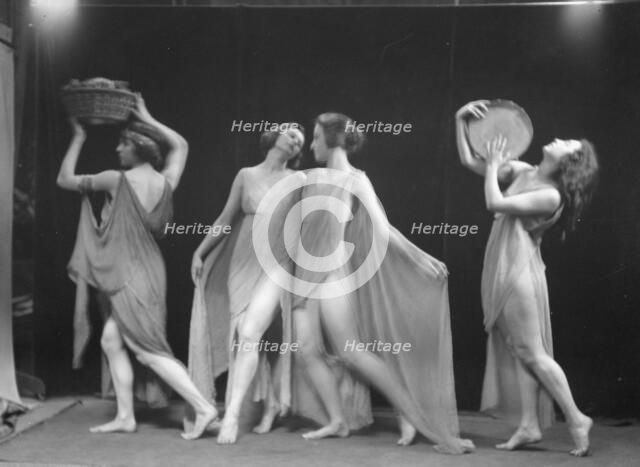 Marion Morgan dancers, between 1914 and 1927. Creator: Arnold Genthe.