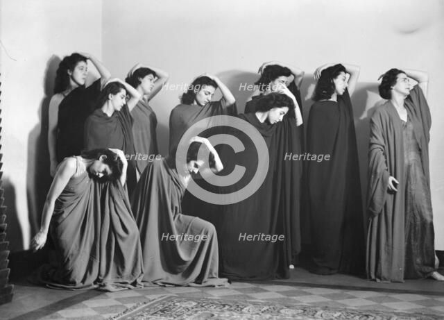 Maria Theresa Duncan and dancers, between 1911 and 1942. Creator: Arnold Genthe.