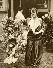 Marie Lloyd, c1910s. Creator: Unknown