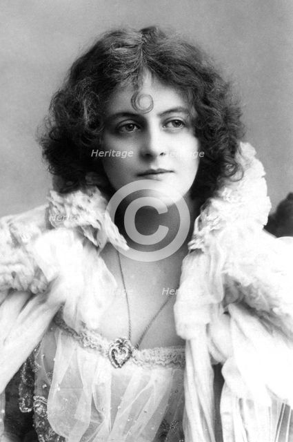 Marie Studholme (1875-1930), English actress, 1900s.Artist: Kilpatrick