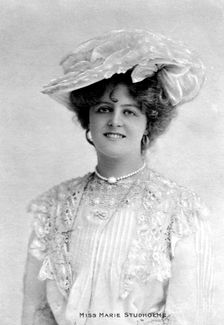 Marie Studholme (1875-1930), English actress, 1903
