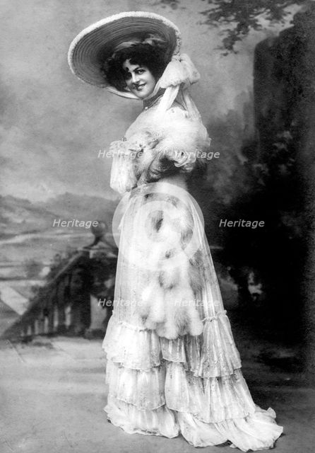 Marie Studholme (1875-1930), English actress, 1904.Artist: J Beagles & Co