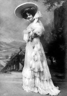 Marie Studholme (1875-1930), English actress, 1904.Artist: J Beagles & Co