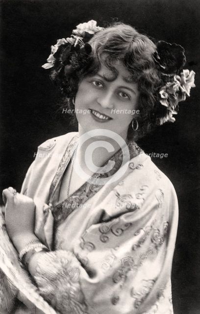 Marie Studholme (1875-1930), English actress, 1906.Artist: HJ Whitlock