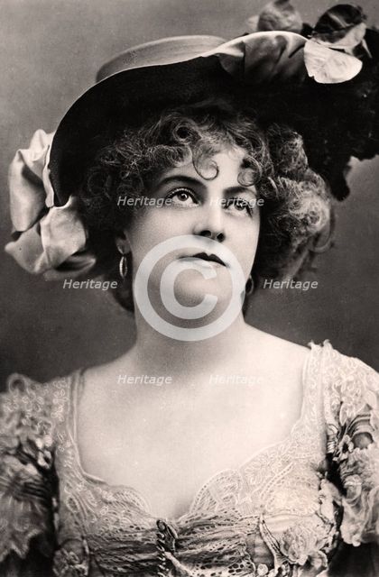Marie Studholme (1875-1930), English actress, 1907.Artist: Ellis & Walery