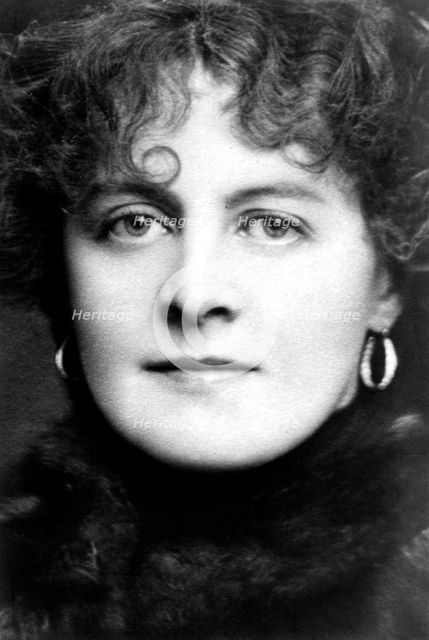 Marie Studholme, British actress, c1900s.Artist: Johnston & Hoffmann