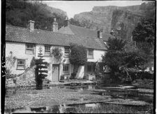 Mark Hole Cottage, The Cliffs, Cheddar, Sedgemoor, Somerset, 1907. Creator: Katherine Jean Macfee