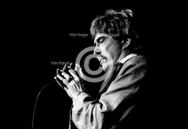 Mark Murphy, Pizza On The Park, London, July 1994.  Artist: Brian O'Connor.