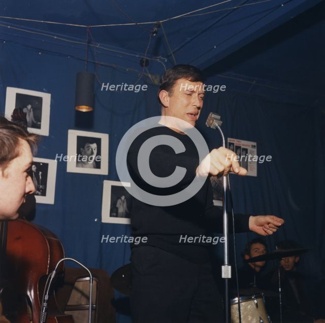 Mark Murphy, Red Lion, Cambridge, 1964. Creator: Brian Foskett.