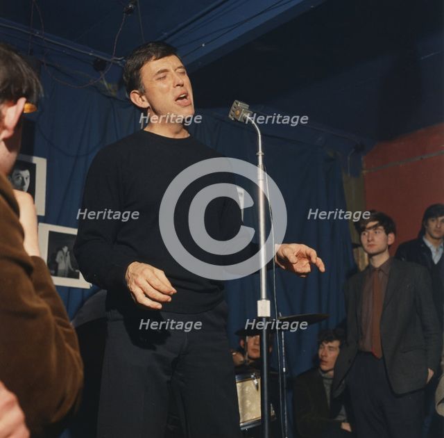 Mark Murphy, Red Lion, Cambridge, 1964. Creator: Brian Foskett.