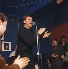 Mark Murphy, Red Lion, Cambridge, 1964. Creator: Brian Foskett