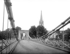 Marlow Bridge, Buckinghamshire, c1860-c1922. Artist: Henry Taunt