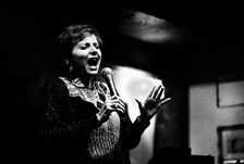 Marlene VerPlanck, Watermill, Jazz Club, Dorking, Surrey, Mar 1999. Artist: Brian O'Connor