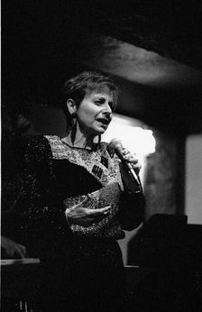 Marlene VerPlanck, Watermill Jazz Club, Dorking, Surrey, Mar 1999. Creator: Brian O'Connor