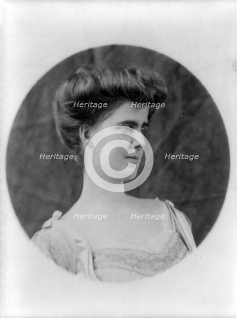 Martha Cameron, daughter of Don Cameron, head-and-shoulders portrait, facing right, c1900 - 1918. Creator: Frances Benjamin Johnston.