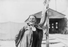 Martha Lachman(?) 100 yd. Swim, (1912?). Creator: Bain News Service