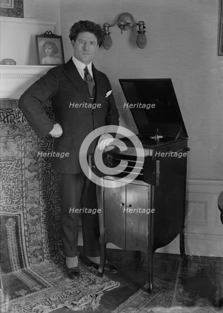 Martinelli, between c1915 and c1920. Creator: Bain News Service.