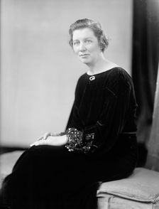 Marx, George, Mrs. - Portrait, 1933. Creator: Harris & Ewing