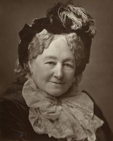 Mary Anne Stirling, British actress, 1883