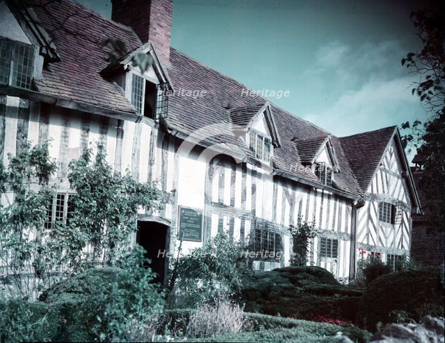 Mary Arden's House, Wilmcote, Warwickshire, c1955. Creator: Arthur Charles Kirby Ware.