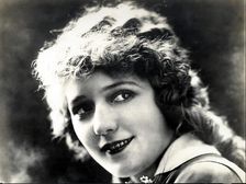 Mary Pickford (1893-1979), film actress born in Canada