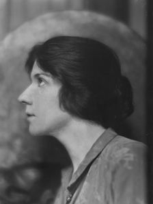 McGerry, Katherine, portrait photograph, 1915. Creator: Arnold Genthe