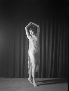 McKenzie, Margaret, Miss, 1920 Feb. 19. Creator: Arnold Genthe
