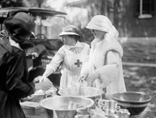 Mclean, Mrs. Edward Beale, Red Cross, Luncheon, 1917. Creator: Harris & Ewing