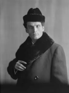 McMillan, Mr., portrait photograph, 1913. Creator: Arnold Genthe