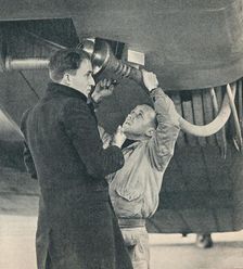 Method of refuelling aircraft devised by Sir Alan Cobham, c1936 (c1937)
