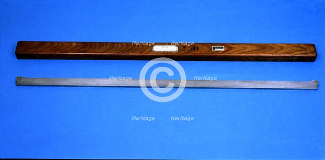 Metro pattern produced in France according to the standard of 1795, submitted on June 22, 1799.