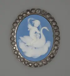 Medallion with Cupid and Swan, Burslem, Late 18th century. Creator: Wedgwood