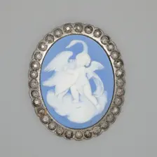 Medallion with Cupid and Swan, Burslem, Late 18th century. Creator: Wedgwood