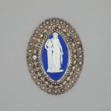 Medallion with Women and Urn, Burslem, Late 18th century. Creator: Wedgwood