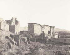 Médinet-Abou (Thèbes), Construction Antérieures - Vue Générale, 1851-52, printed 1853-54. Creator: Félix Teynard