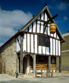 Medieval Merchant's House, 58 French Street, Southampton, Hampshire, c2000s(?)
