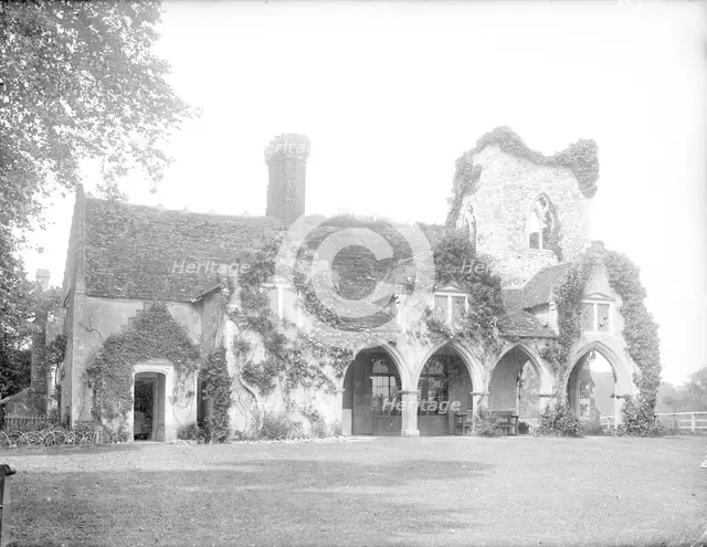 Medmenham Abbey, Medmenham, Buckinghamshire, 1883. Artist: Henry Taunt