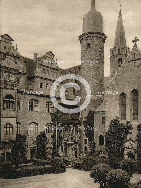 'Meersburg - Castle courtyard', 1931. Artist: Kurt Hielscher.