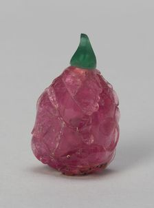 Melon-Shaped Snuff Bottle with a Squirrel and Fruiting Branches, Qing dynasty, 1800-1900. Creator: Unknown